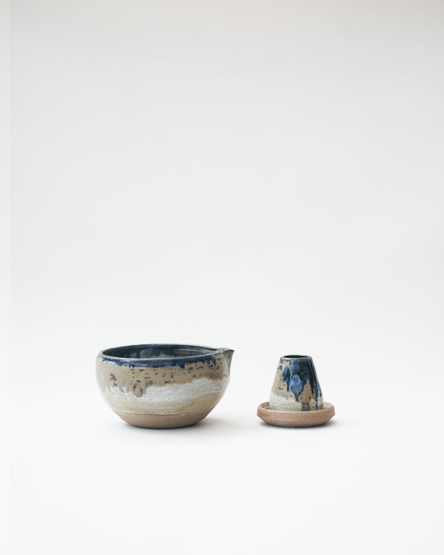 Blu Melted Spout Bowl
