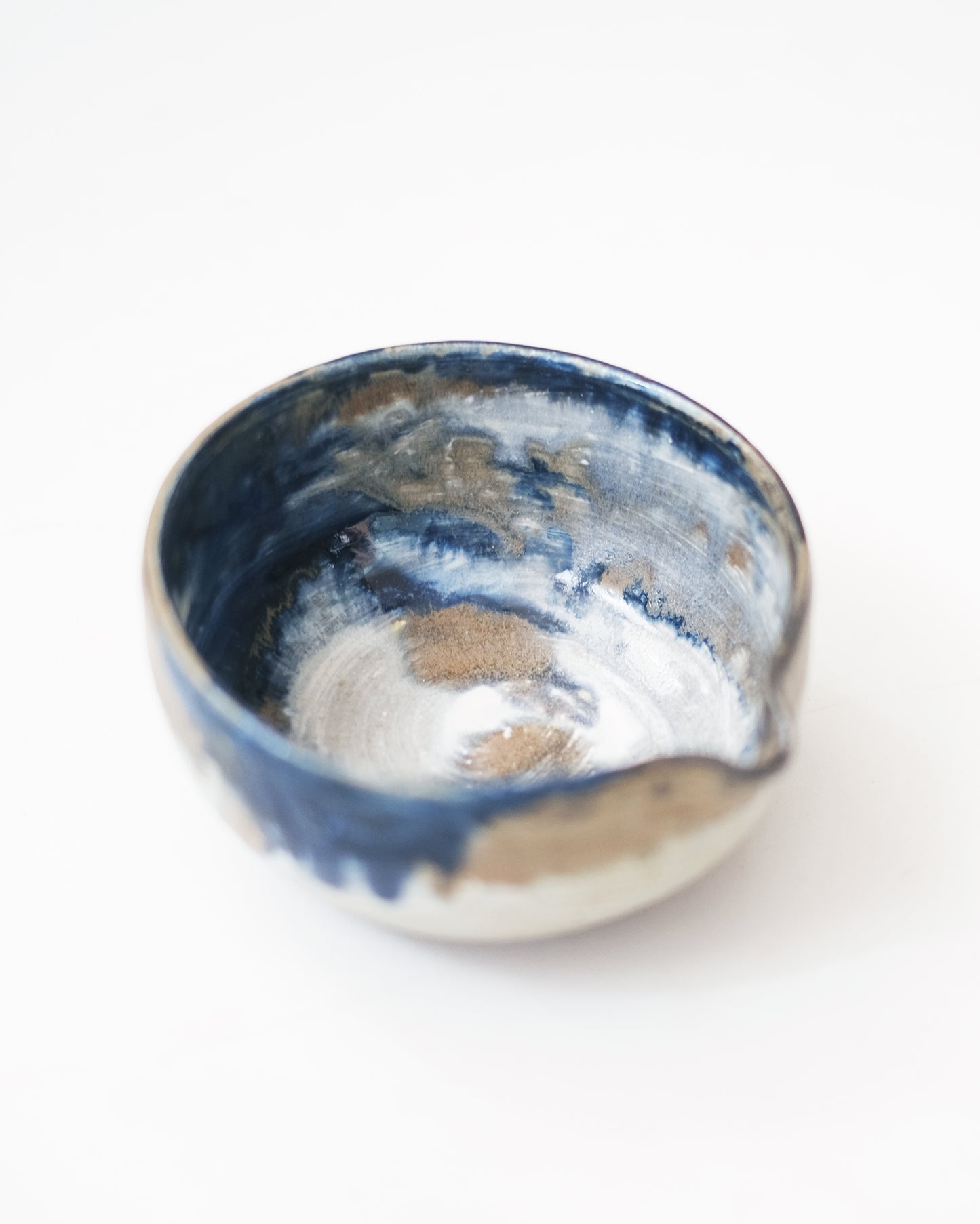Blu Melted Spout Bowl