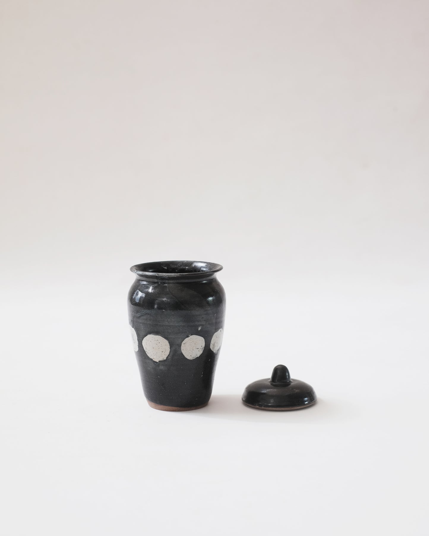 Black Moon Jar with lid