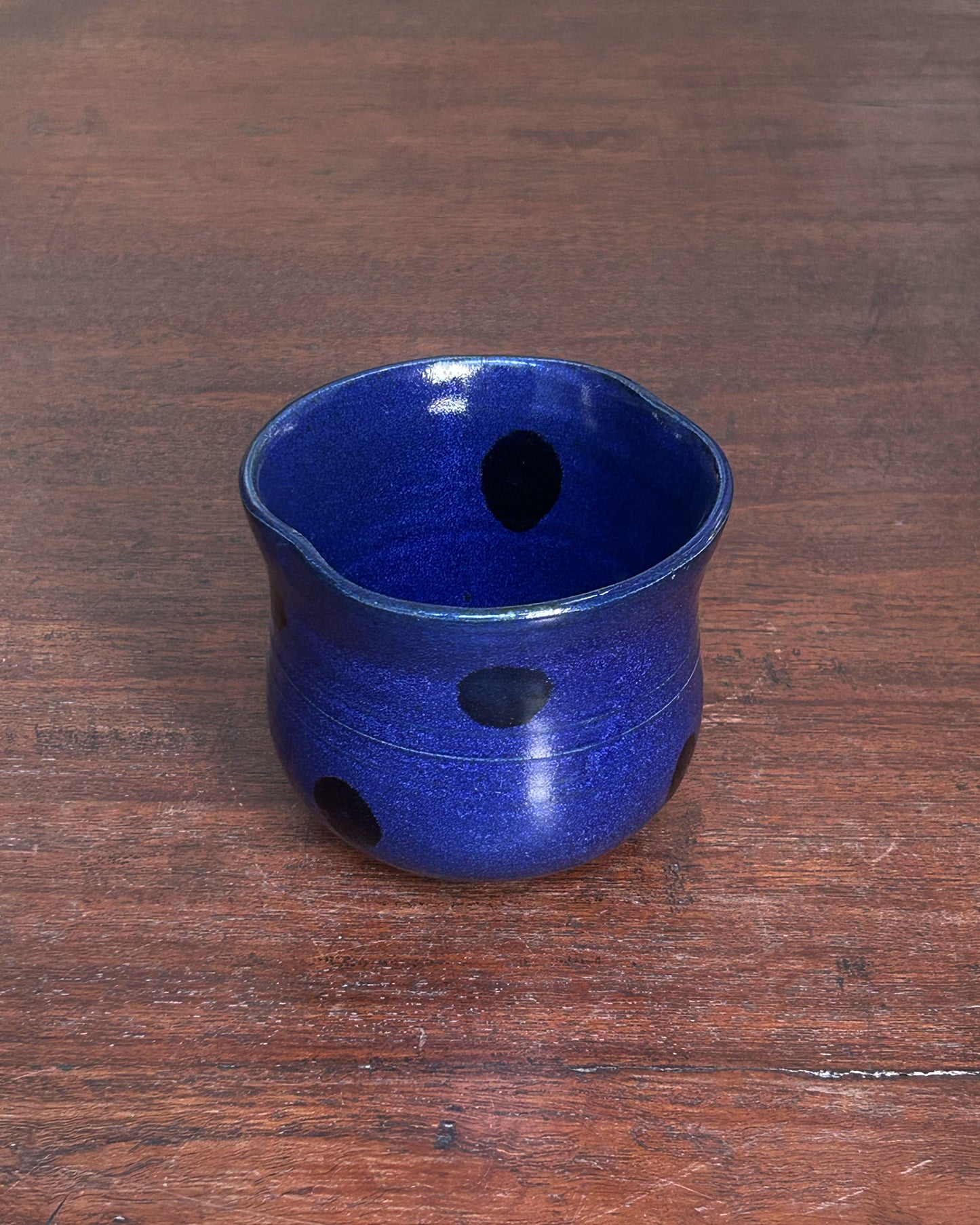 Cobalt Dotto Soft Edge Cup