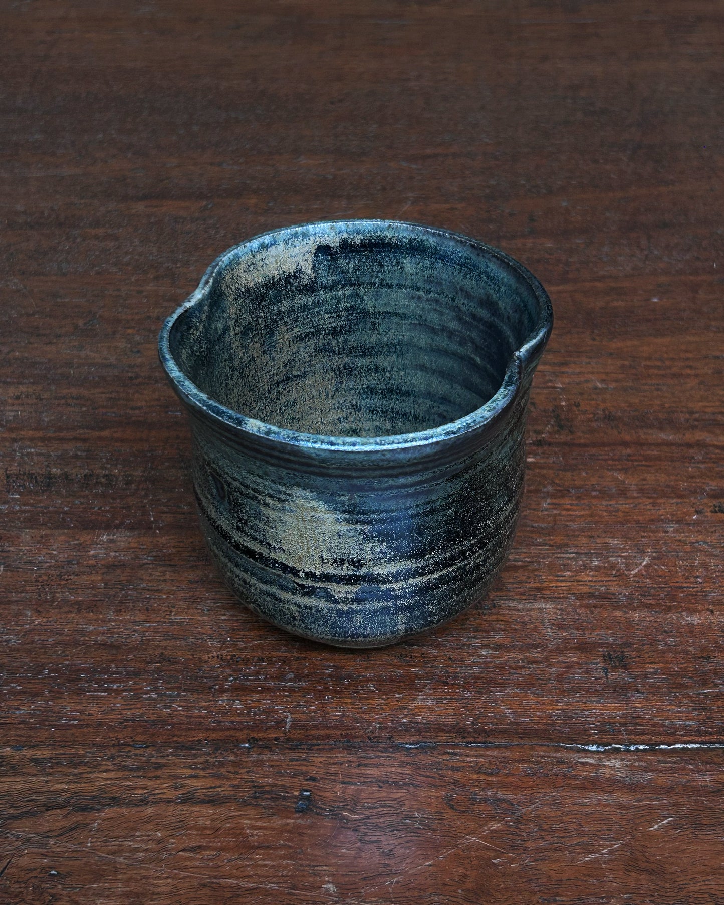 Goldish Black Soft Edge Cup