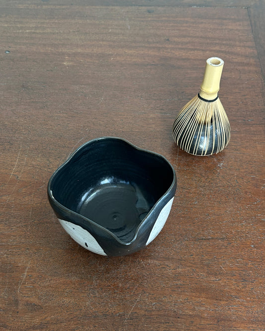 Black Moon Petal Katakuchi #2625