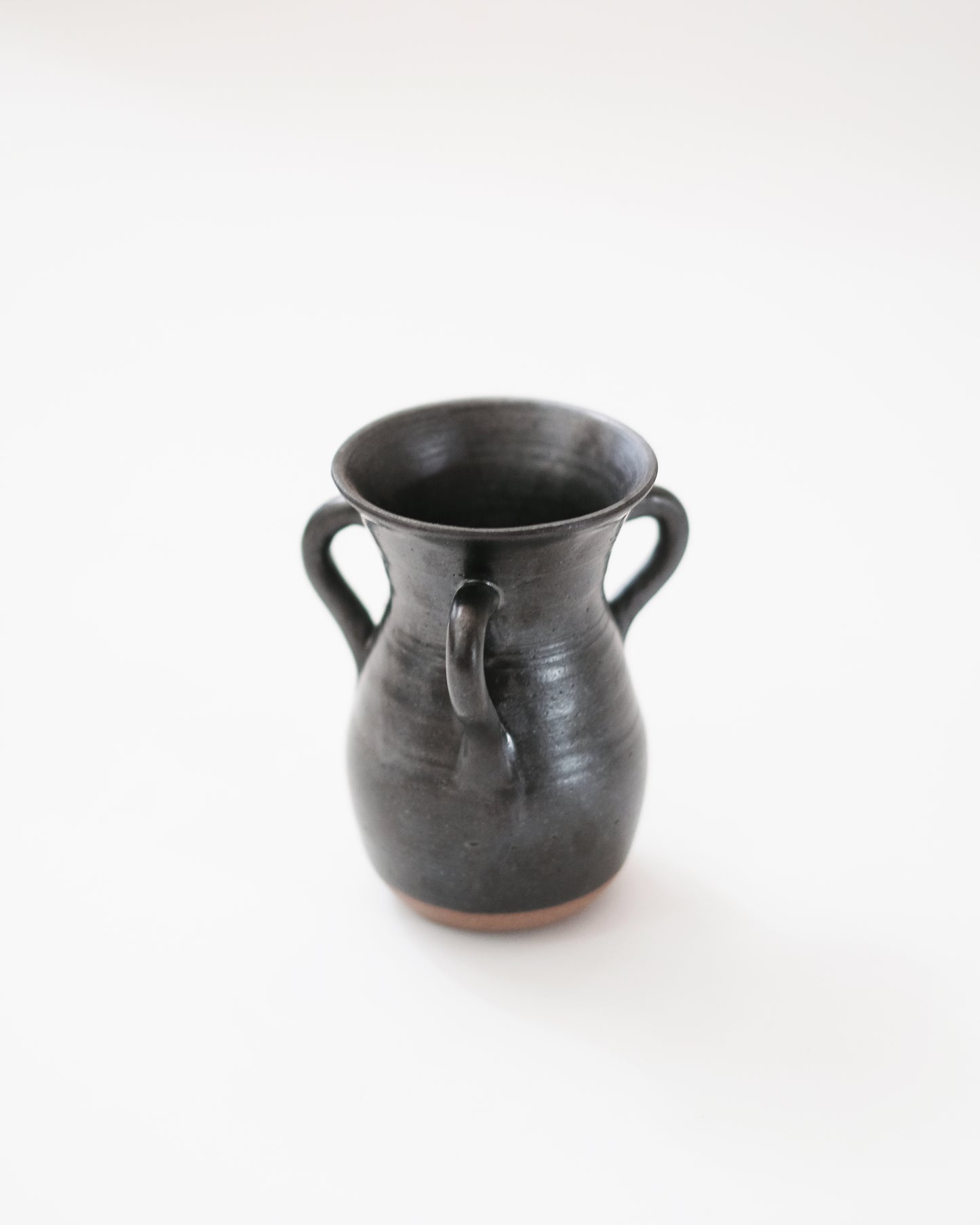 Black Trea vase