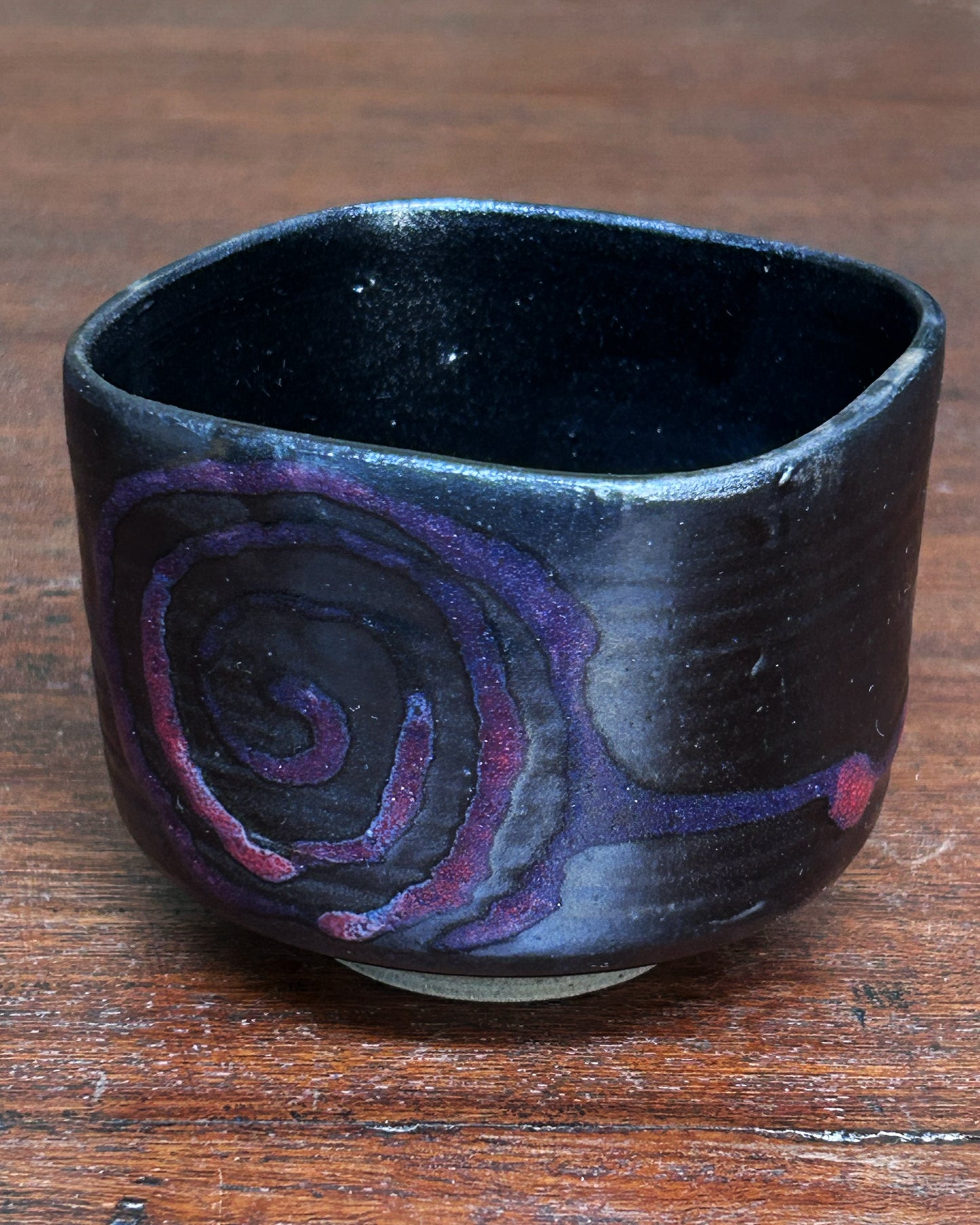 Spiral Magenta Square Cup