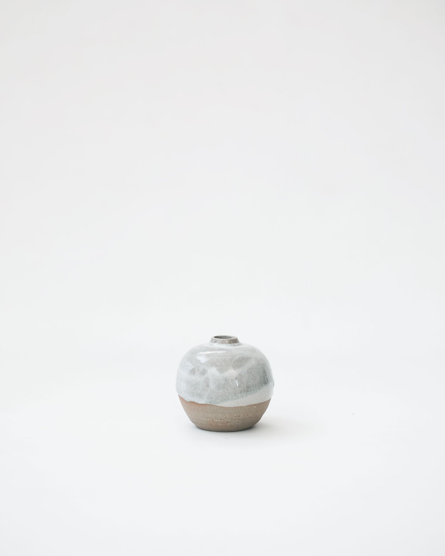 Shiro Vase II