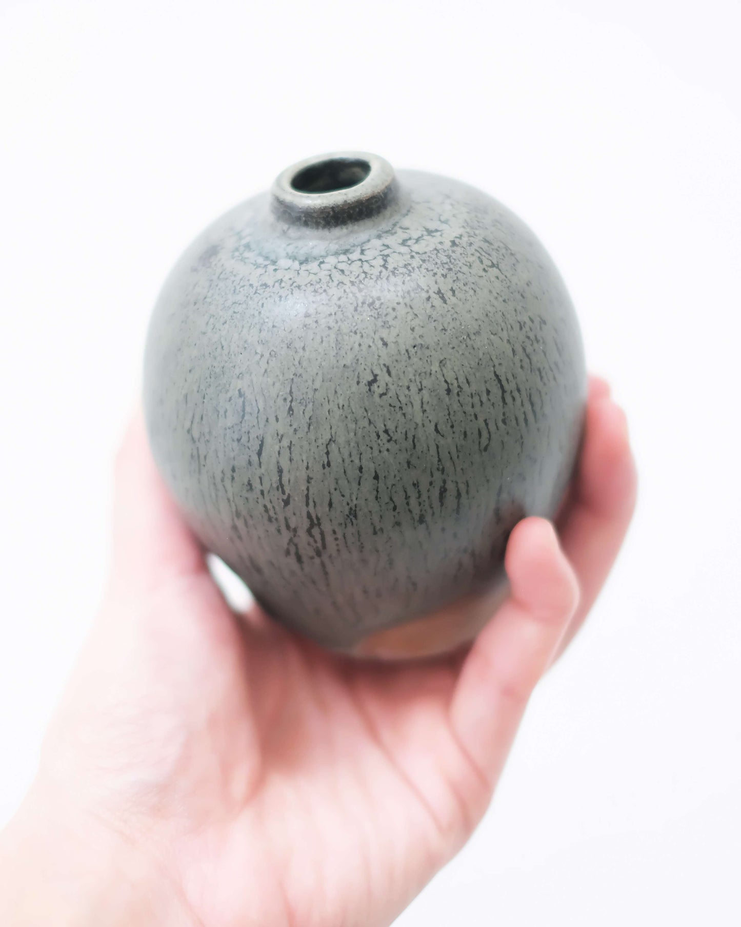 *Mint Vase III