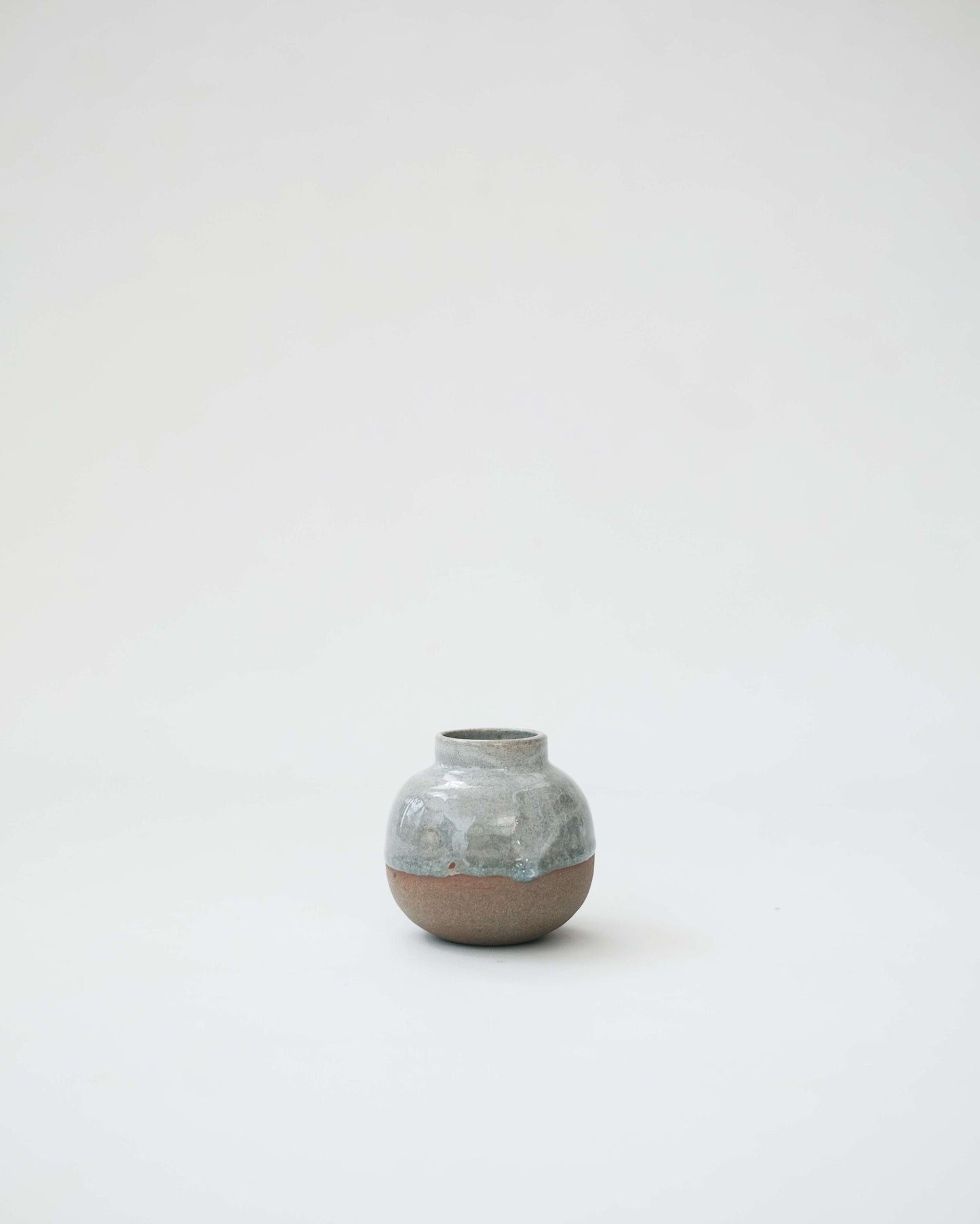 Shiro Vase I